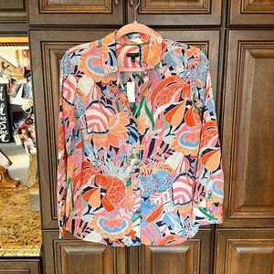 NWT TALBOTS women’s Floral cotton shirt button up 
Size LP